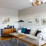 Borg Isolinna, Spacious 2-room Apartment Pori