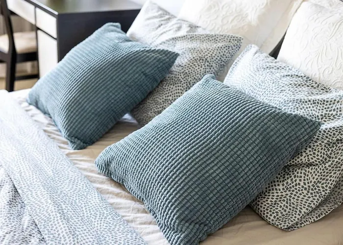 Borg Isolinna, Spacious 2-room *